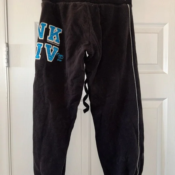 Victoria's Secret Pink Black Sweatpants - Picture 3 of 6